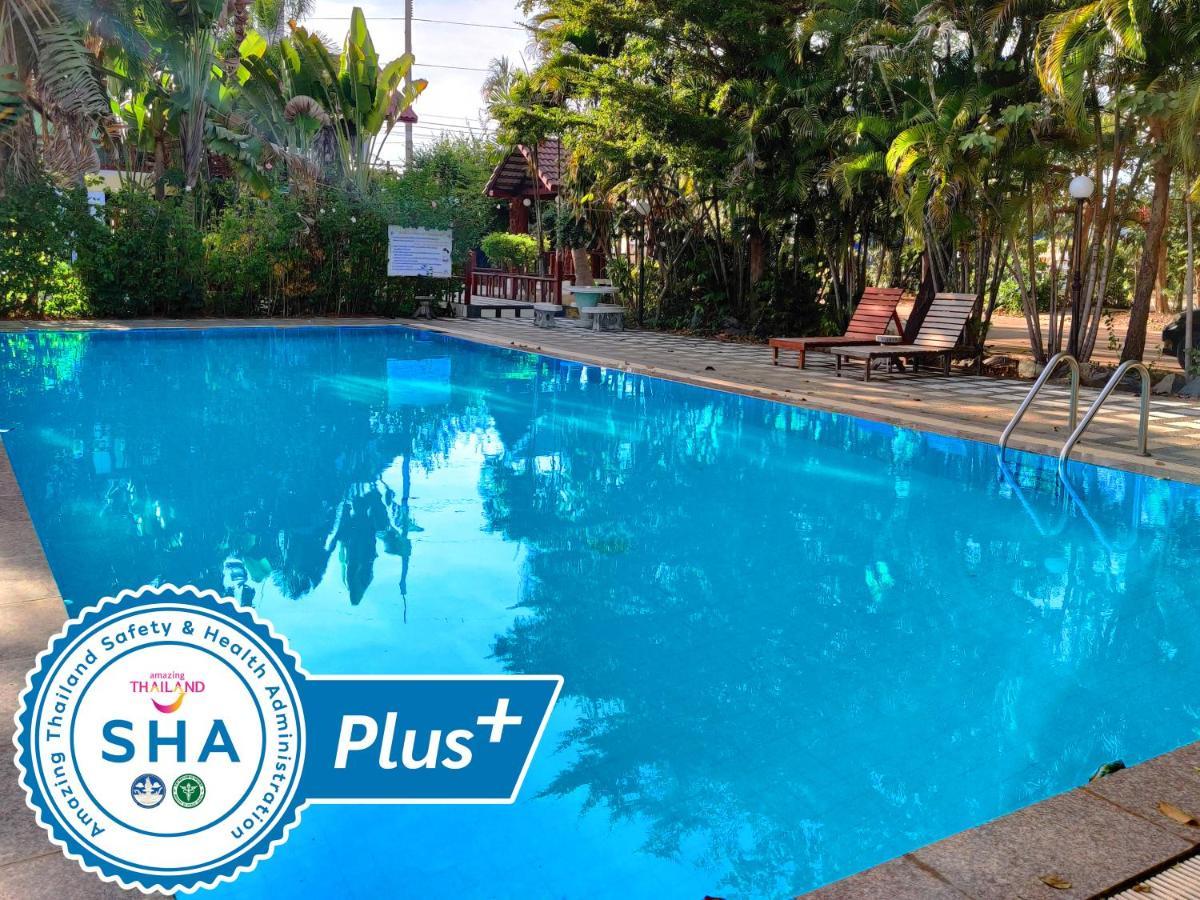 Thong Paeka Hotel Prasat Extérieur photo